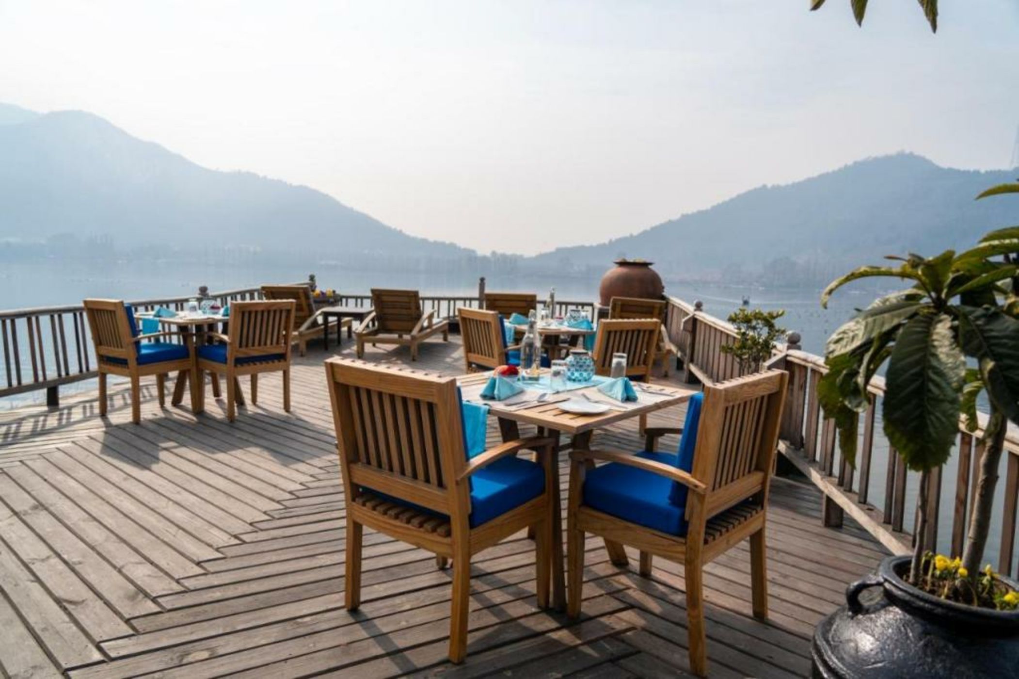 Sukoon Houseboat Dal Lake
