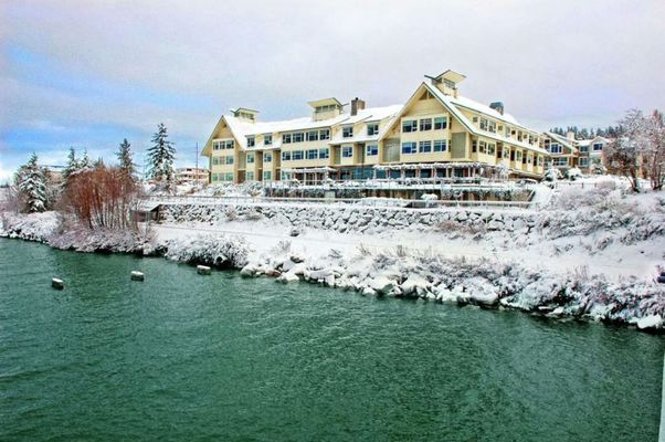 Chrysalis Inn & Spa Bellingham, Curio Collection by Hilton