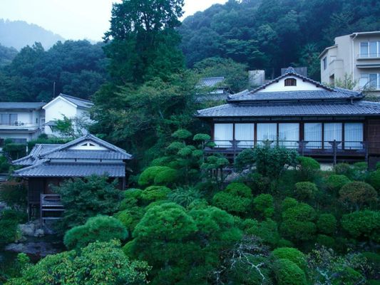 Kotohira Kadan