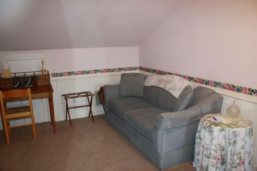 Woodrow House Bed & Breakfast