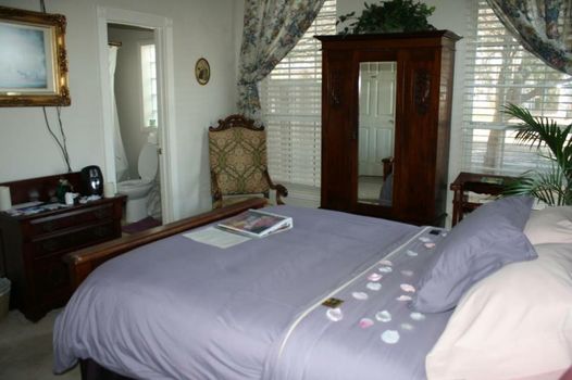 Woodrow House Bed & Breakfast