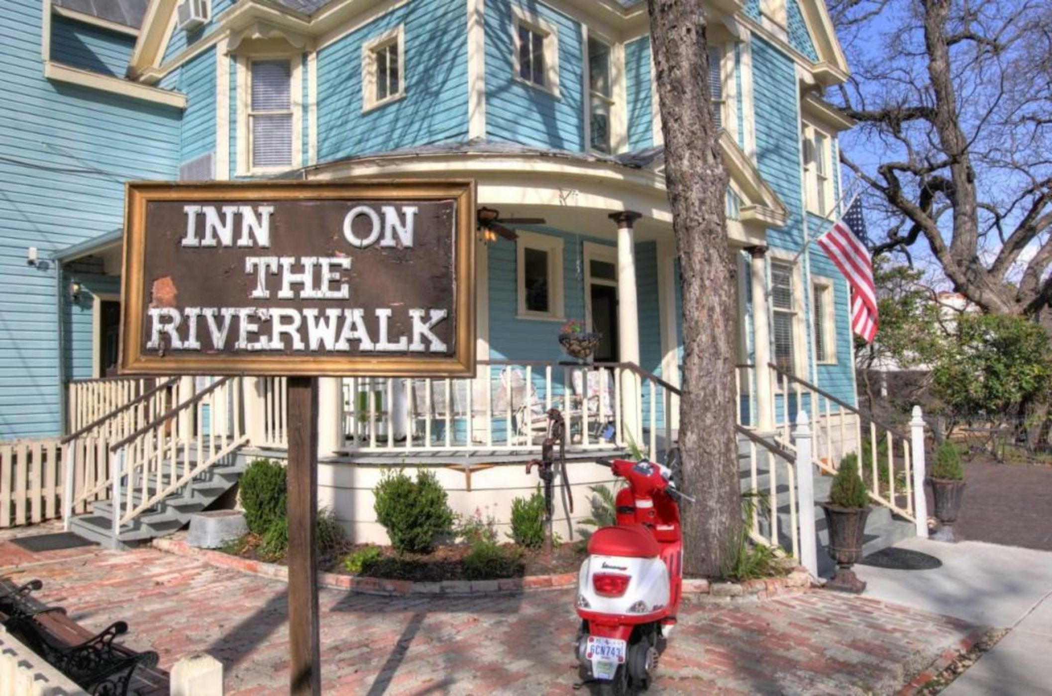 Inn on the Riverwalk