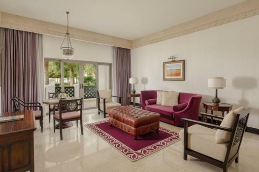 Sharq Village & Spa, a Ritz-Carlton Hotel