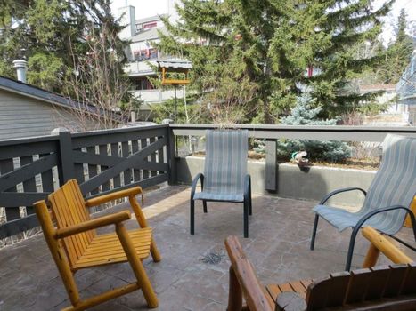 Buffaloberry Bed & Breakfast