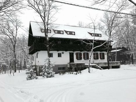 House of Finn Juhl Hakuba