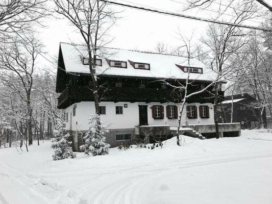 House of Finn Juhl Hakuba