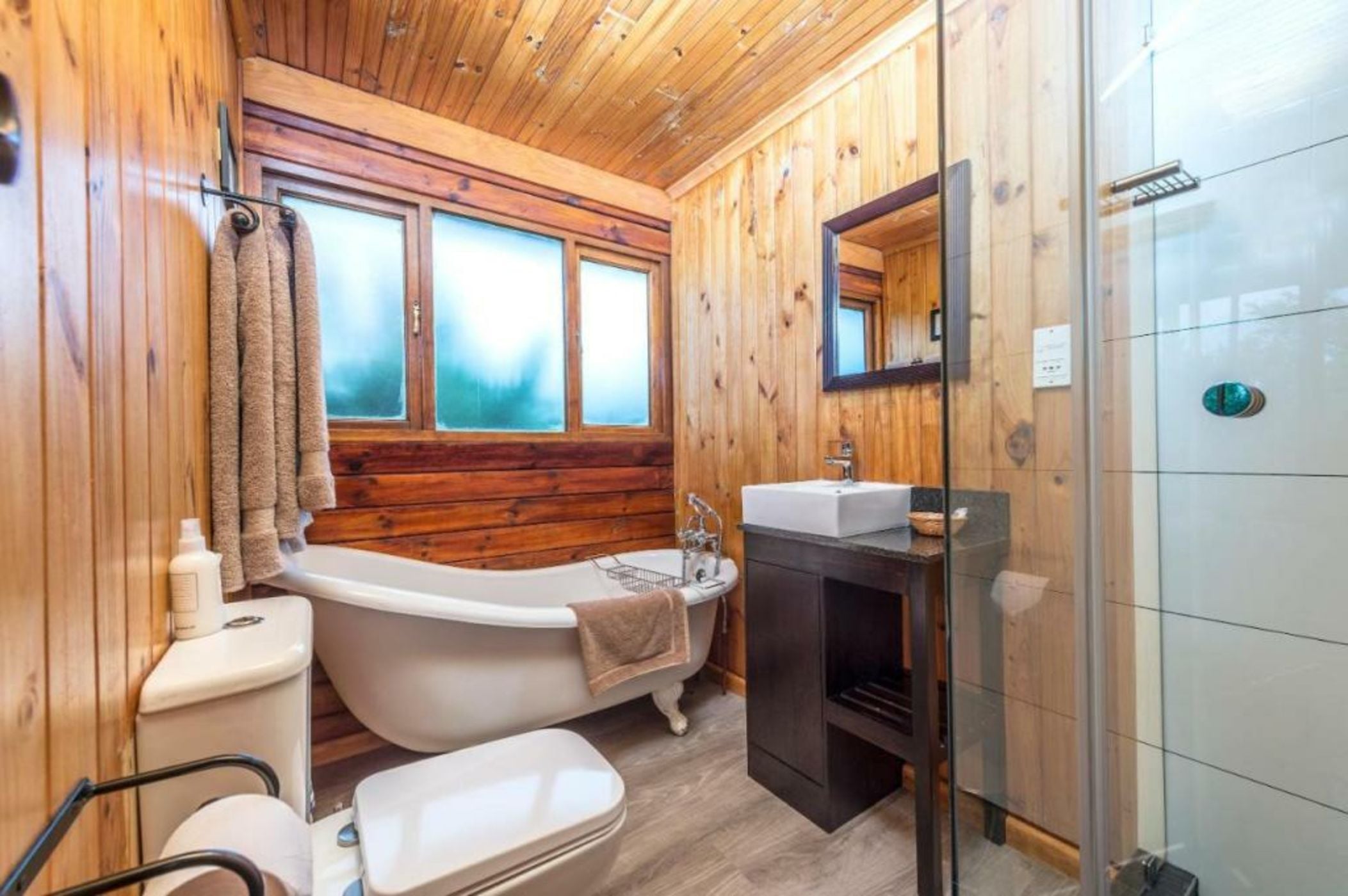 Kariega Game Reserve Main Lodge