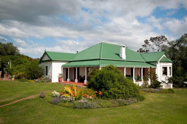 Leeuwenbosch Country House - Amakhala Game Reserve