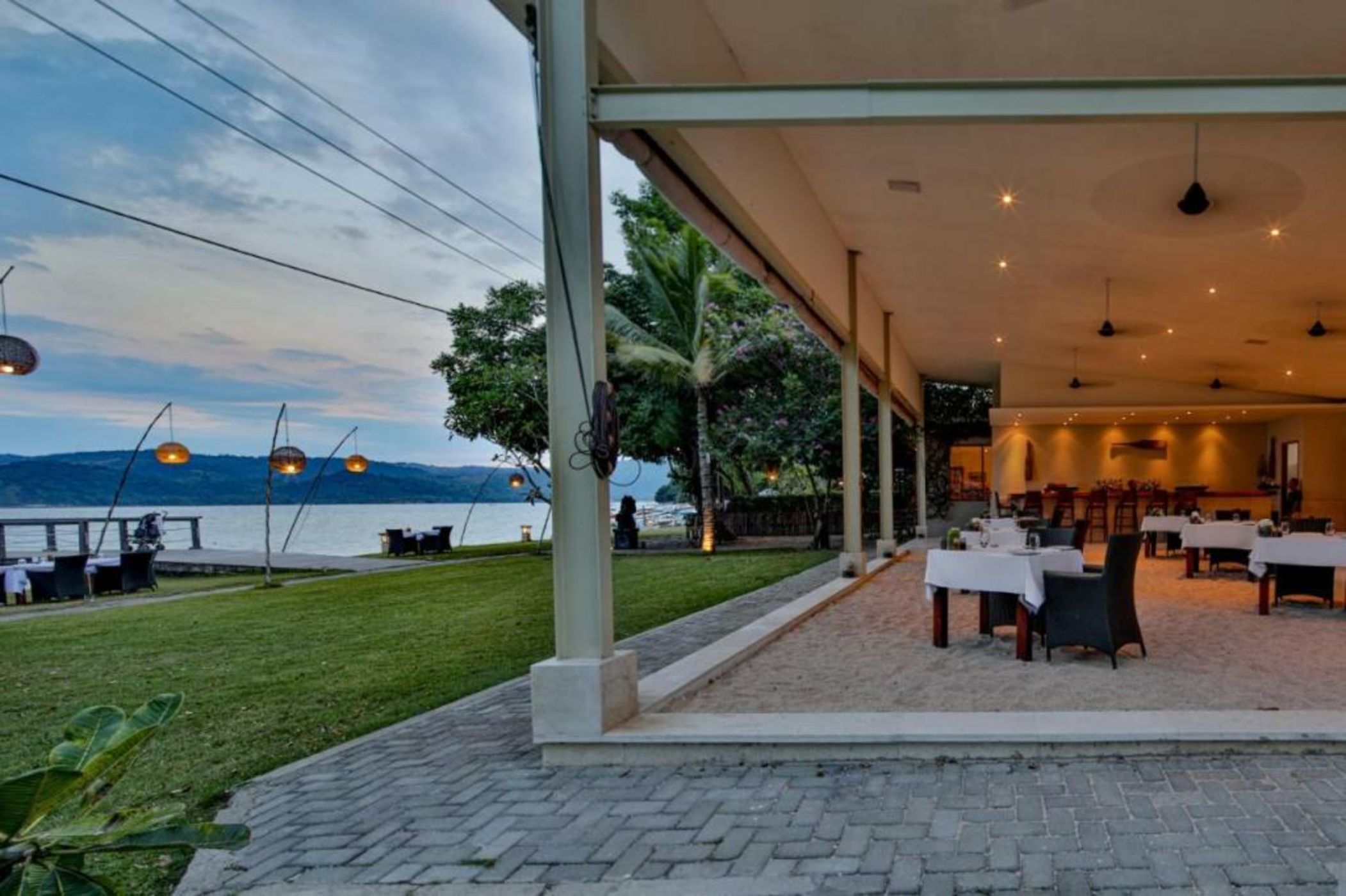 Kokomo Resort Gili Gede