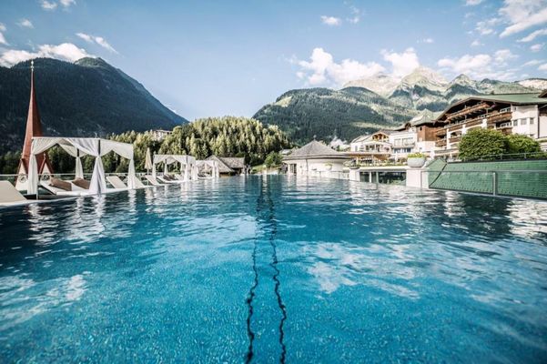 Stock Resort