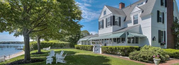 Harbor Knoll Bed and Breakfast
