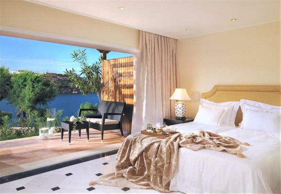 Out Of The Blue Resort & Spa