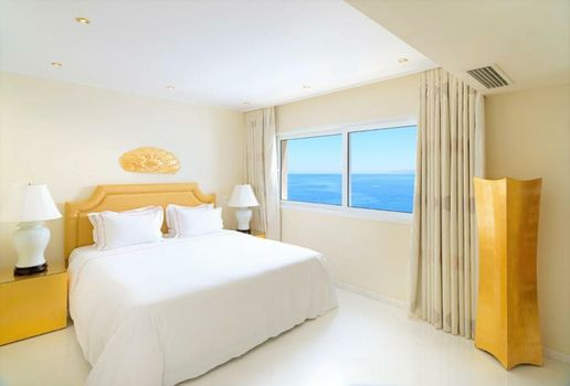 Out Of The Blue Resort & Spa