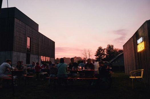 Daft Hotel & Glamping