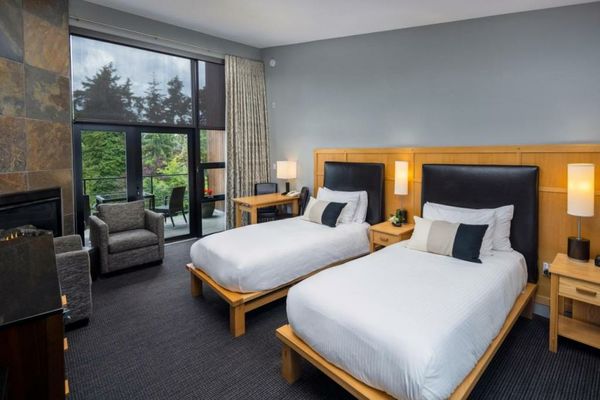 Brentwood Bay Resort - Adults Only - 16 and Older