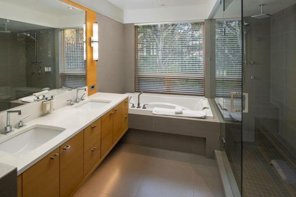 Brentwood Bay Resort - Adults Only - 16 and Older