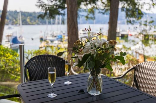 Brentwood Bay Resort - Adults Only - 16 and Older