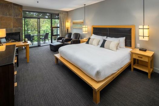 Brentwood Bay Resort - Adults Only - 16 and Older