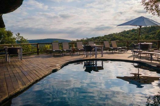 Tshwene Lodge