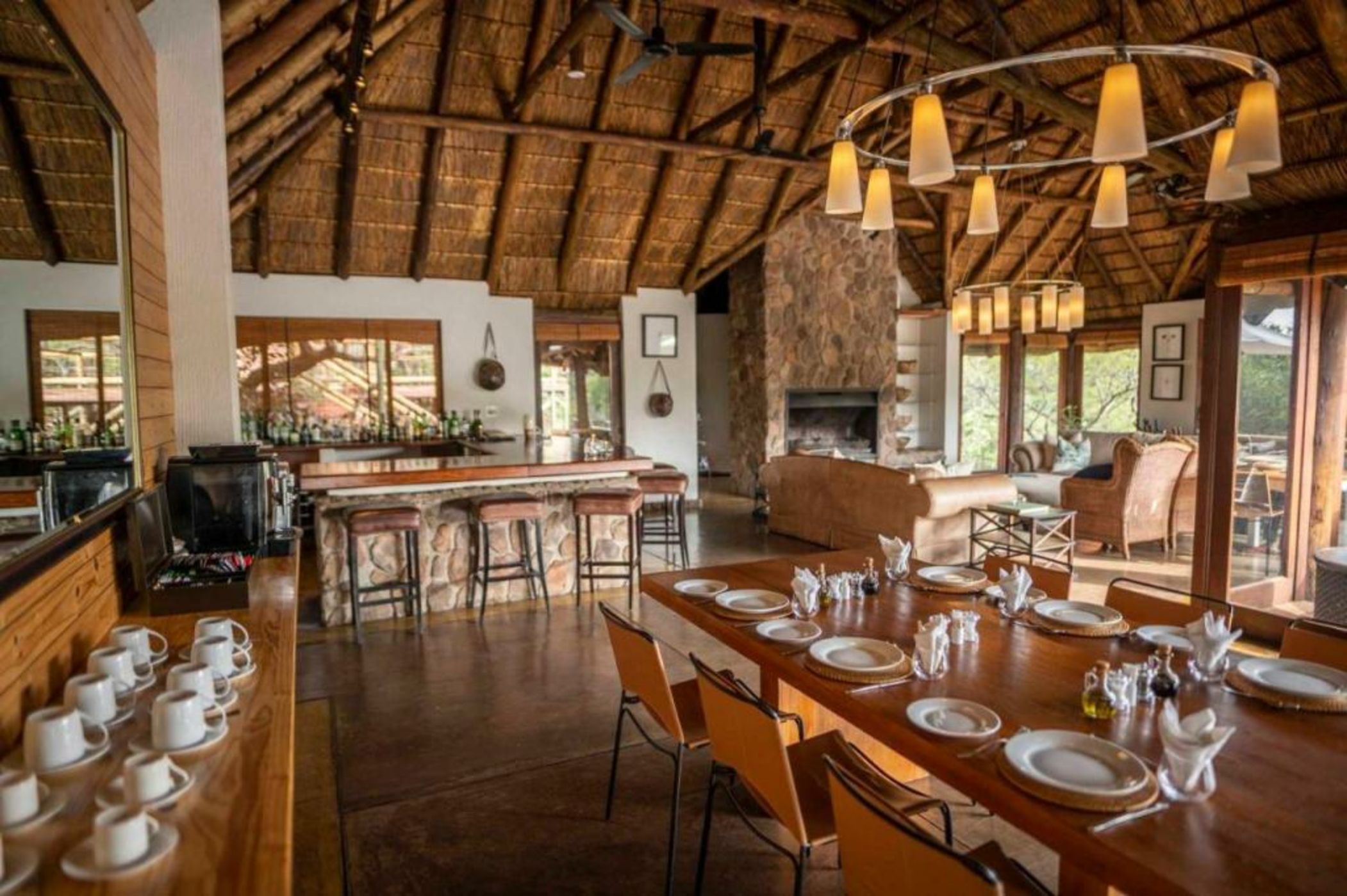 Tshwene Lodge