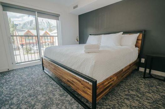 Basecamp Suites Canmore