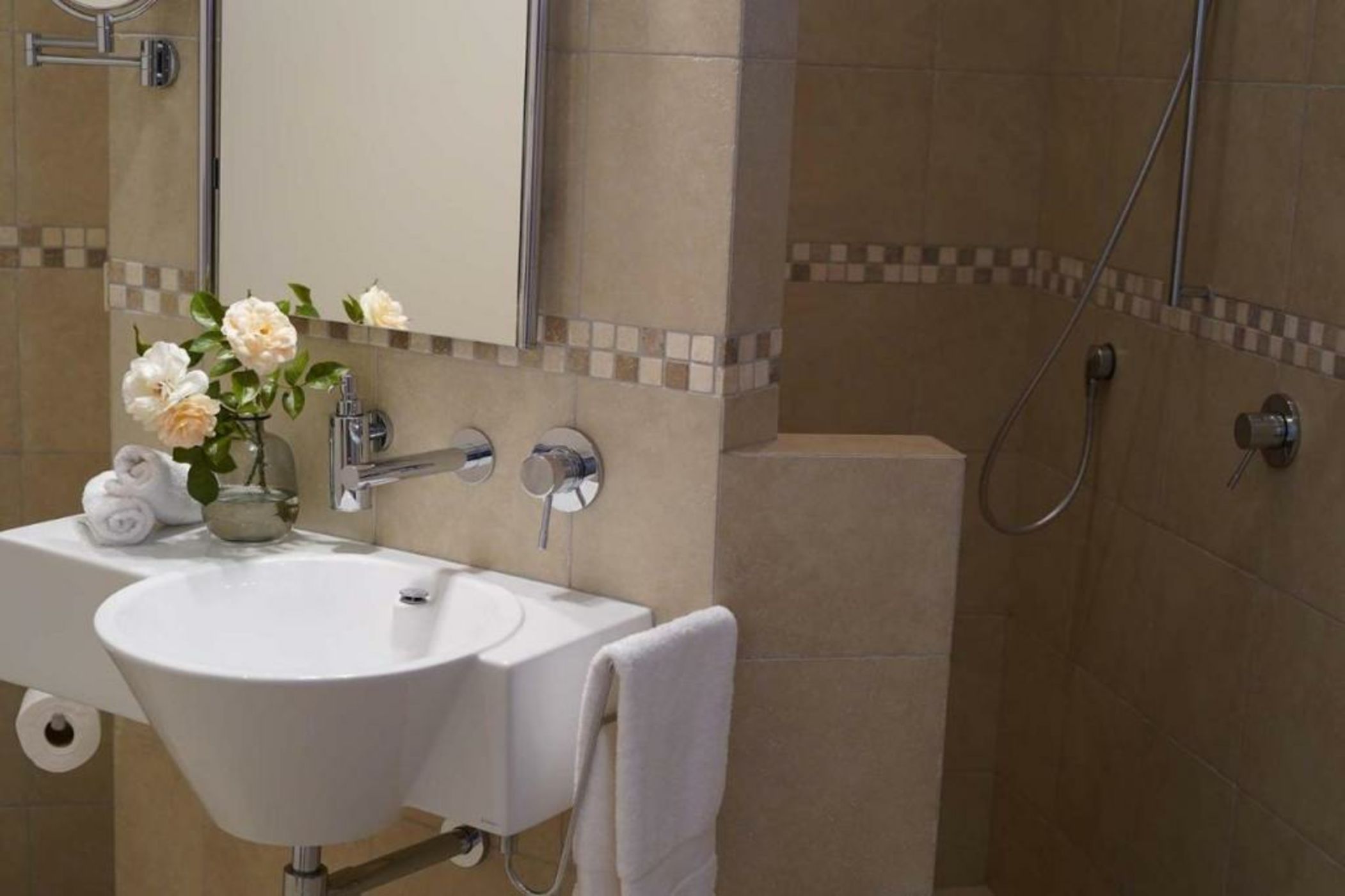 Mt Rosa Lodge Boutique Vineyard Accommodation