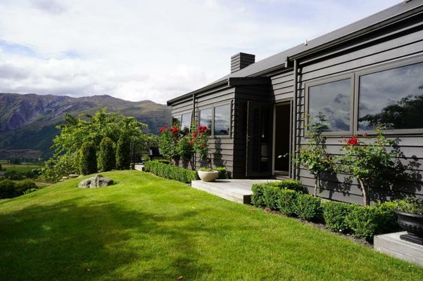 Mt Rosa Lodge Boutique Vineyard Accommodation
