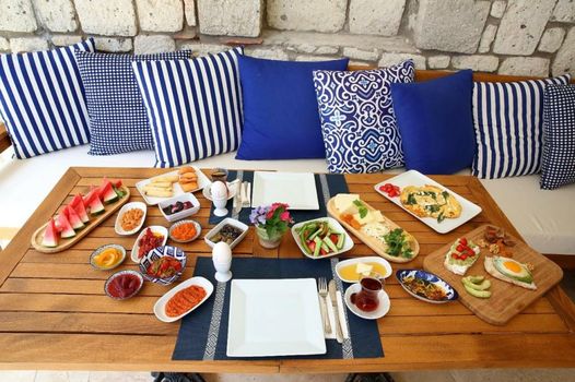 Alachi Hotel