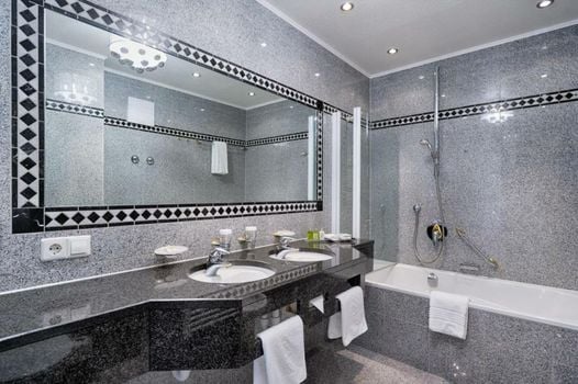 Parkhotel Adler