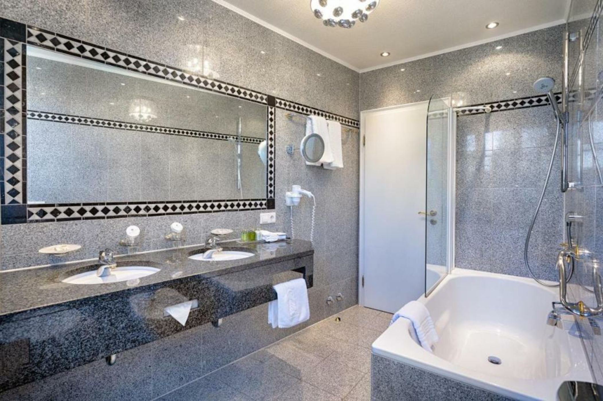 Parkhotel Adler