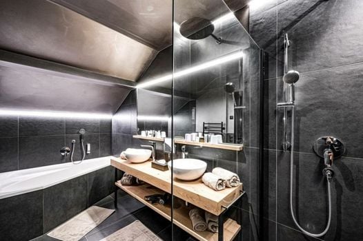 ALMMONTE PRÄCLARUM SUITES - Casual Boutique Hotel