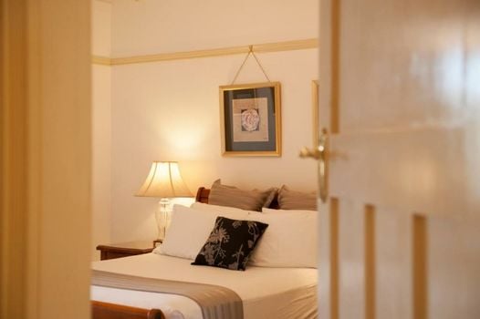 Cobb & Co Court Boutique Hotel