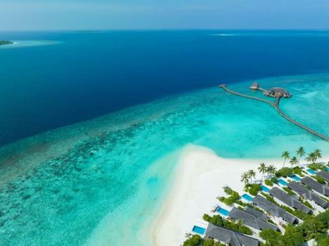 Emerald Faarufushi Resort & Spa - Deluxe All Inclusive