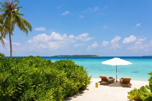 Emerald Faarufushi Resort & Spa - Deluxe All Inclusive