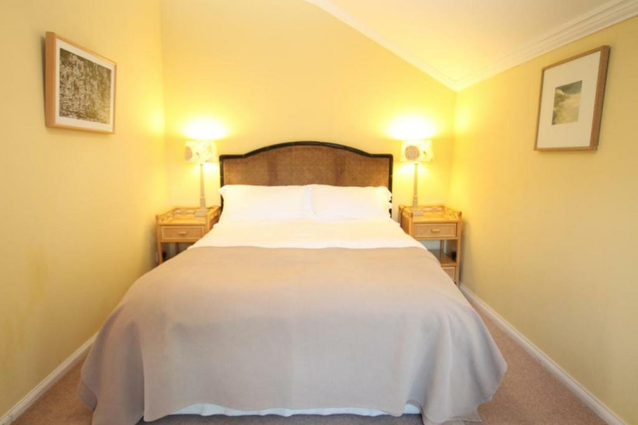 The Colonsay Hotel