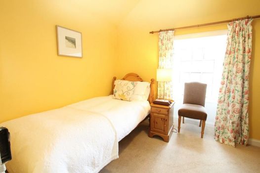 The Colonsay Hotel