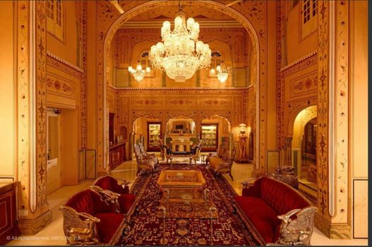 The Raj Palace (Small Luxury Hotels of the World)