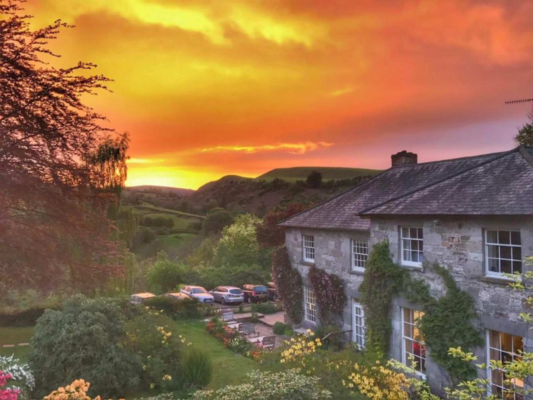 Pen-Y-Dyffryn Country Hotel
