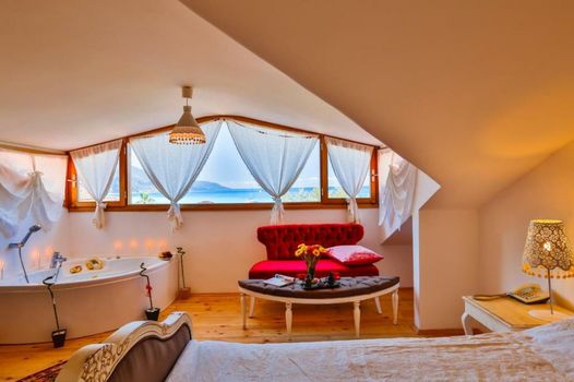 Oyster Residences - Adult Only