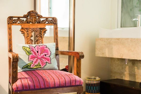 Casa de las Bugambilias B&B