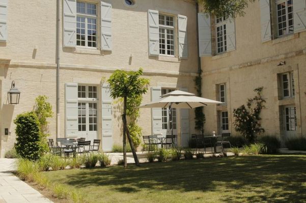 College des Doctrinaires, Hôtel, Résidence et SPA