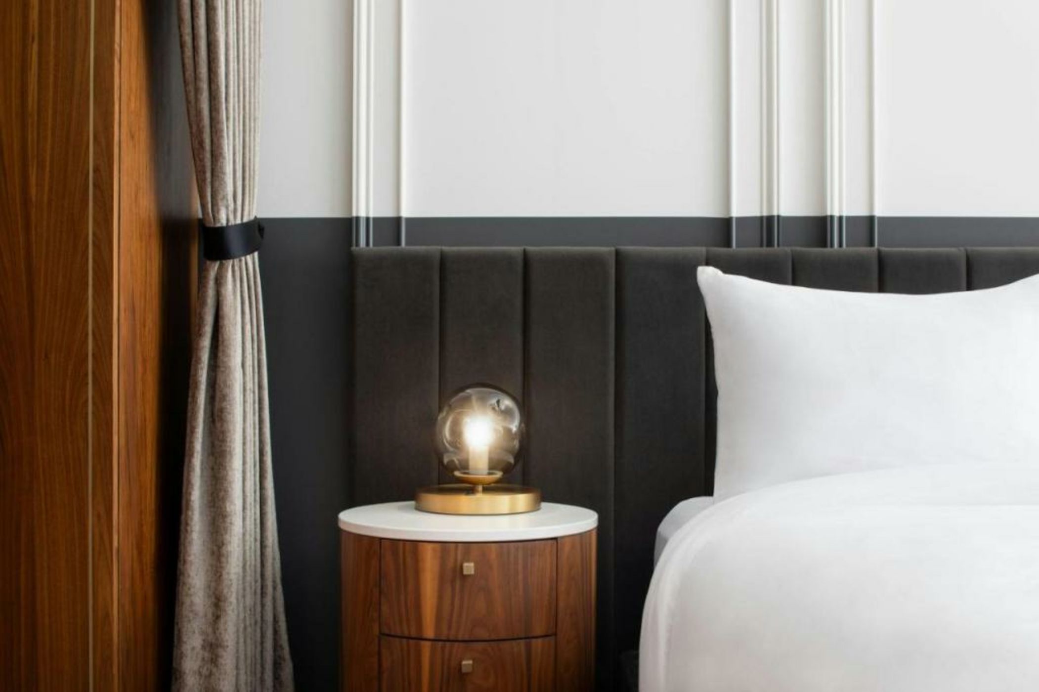 HONEYROSE Hotel, Montreal, a Tribute Portfolio Hotel
