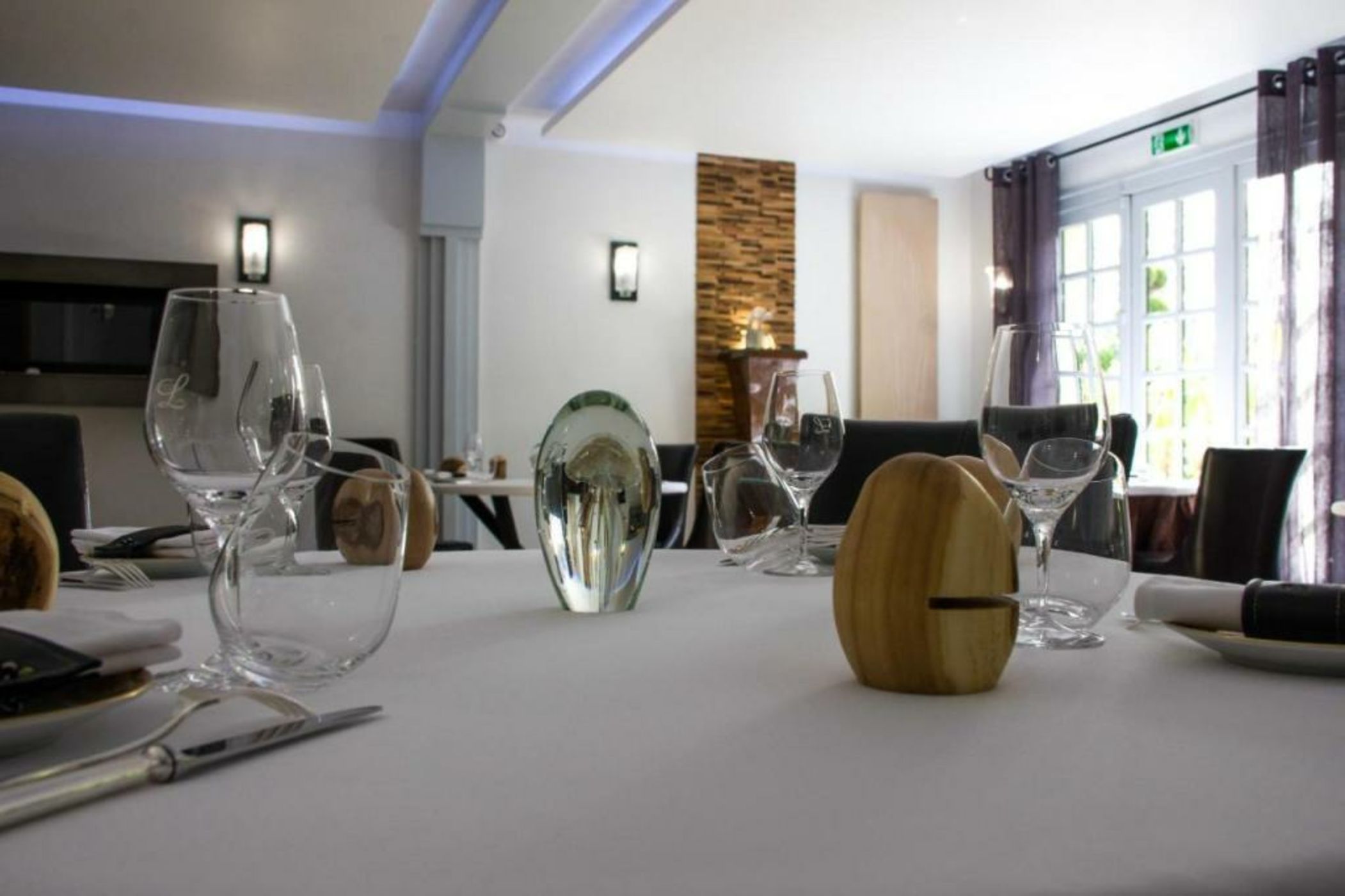Logis L'Auberge - Maison Glenn Anna