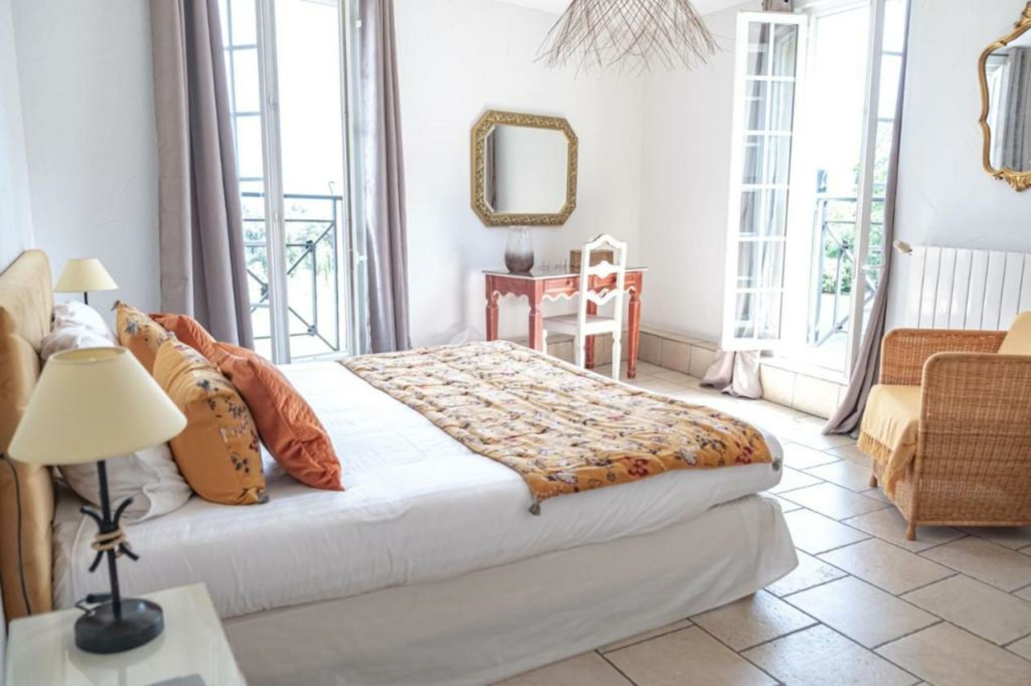 Logis hôtel et restaurant La Bastide Cabezac