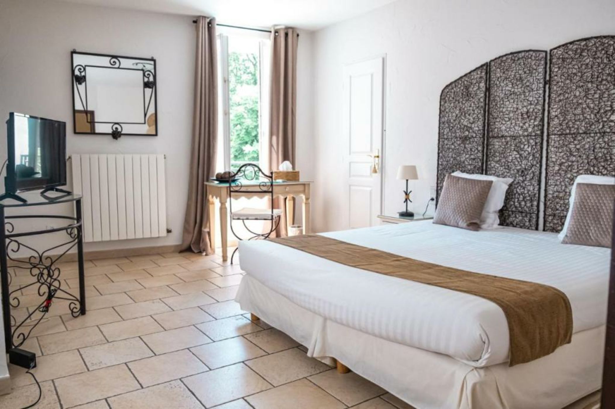 Logis hôtel et restaurant La Bastide Cabezac