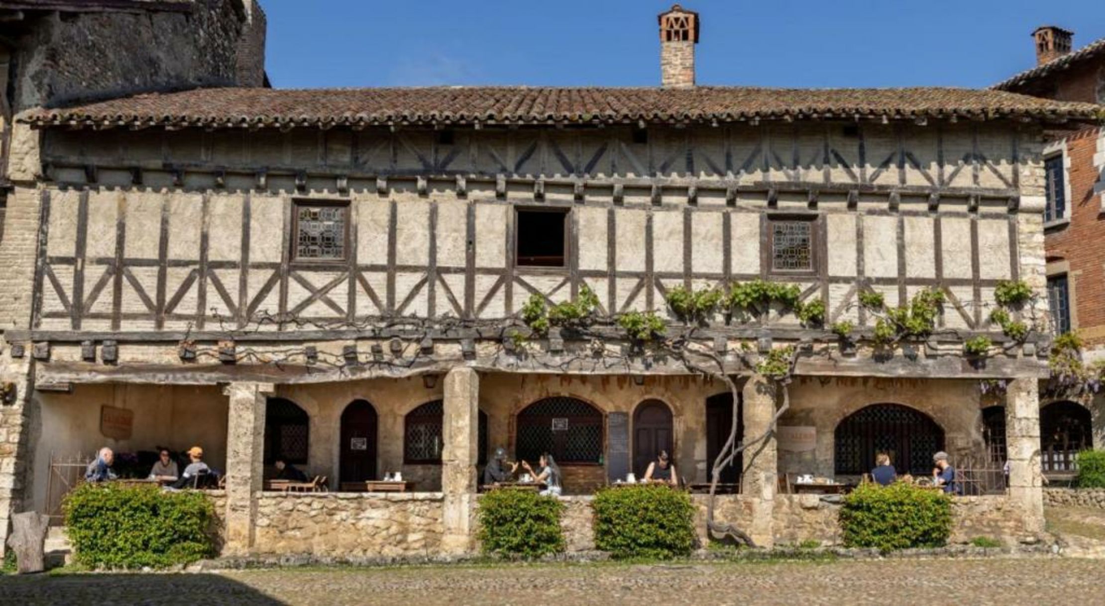 Hostellerie du Vieux Pérouges