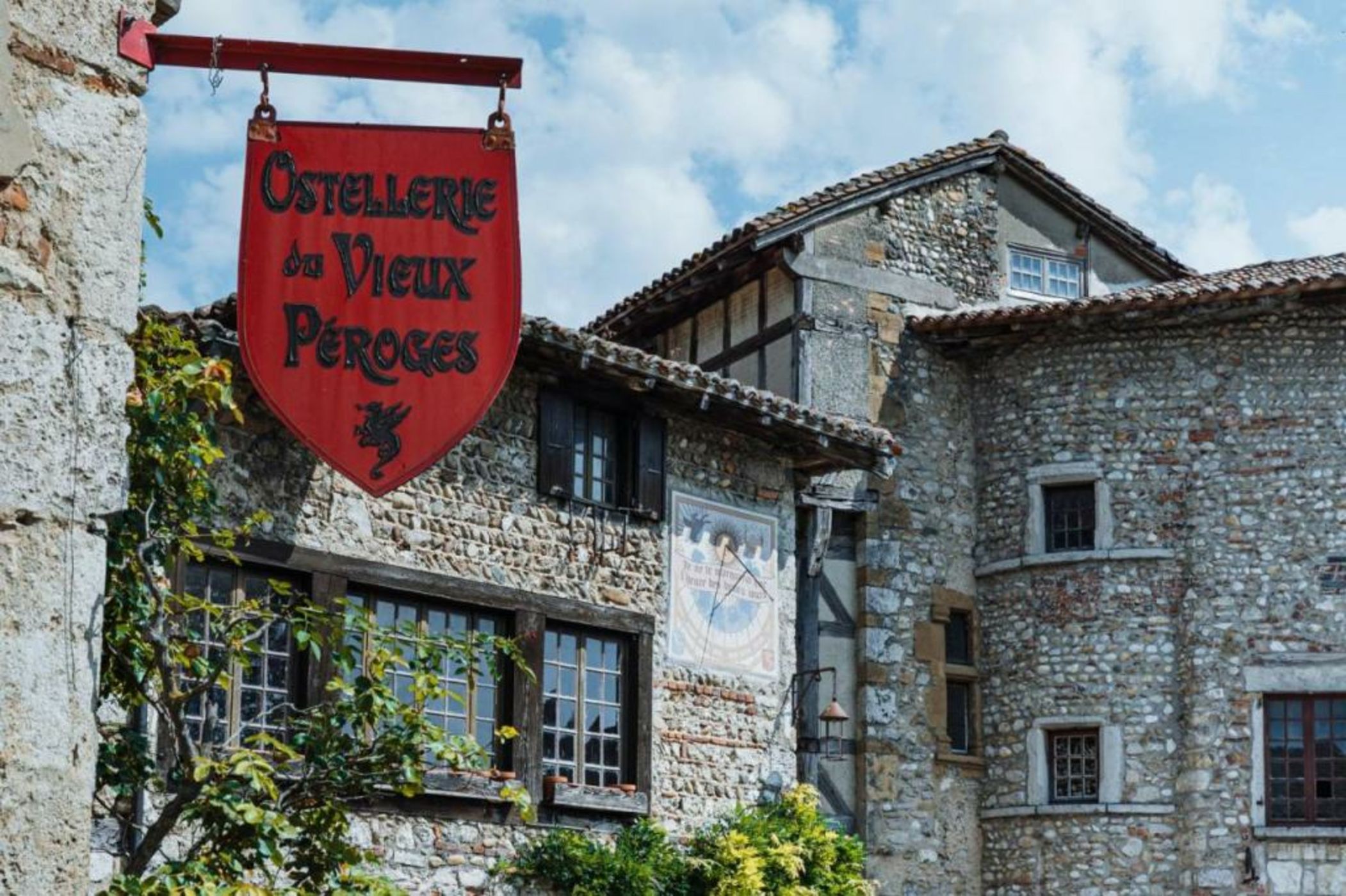 Hostellerie du Vieux Pérouges