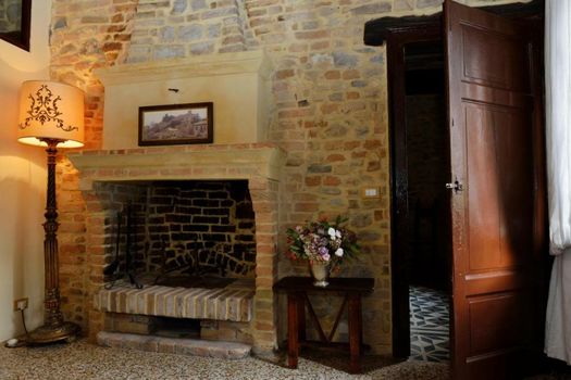 Antico Borgo Di Tabiano Castello - Relais de Charme