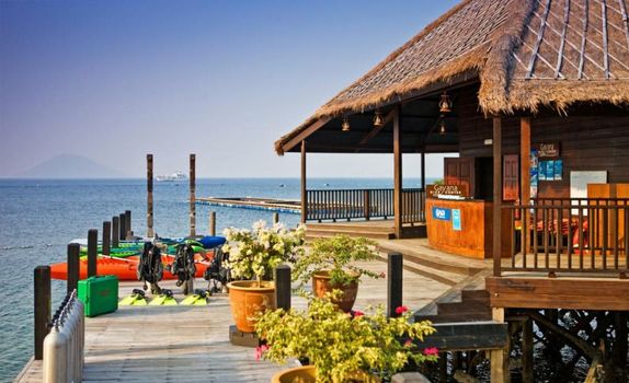 Gayana Marine Resort