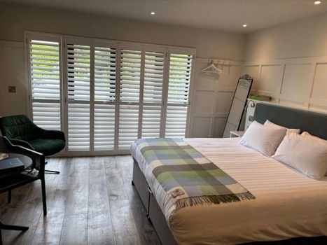 Quinlan & Cooke Boutique Townhouse and QCs Seafood Restaurant